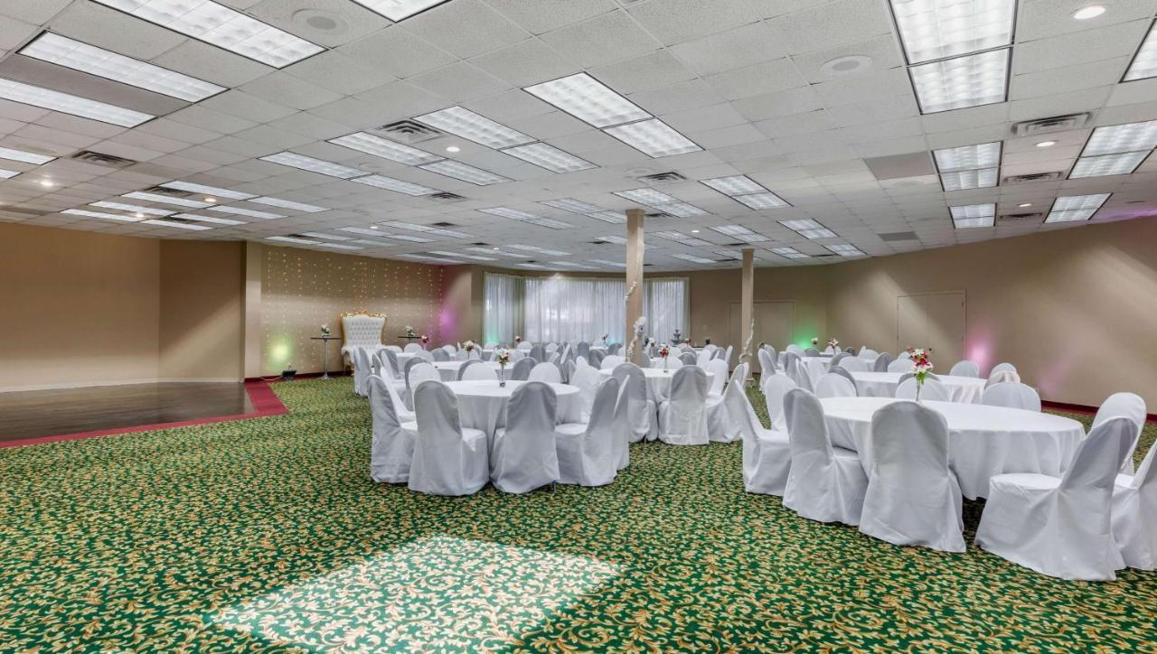Magnuson Grand Hotel And Conference Center טיילר מראה חיצוני תמונה